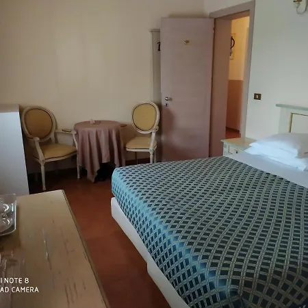 Antica Fenice 3*