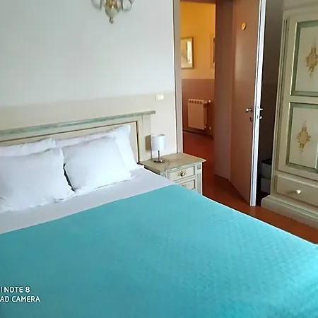 Antica Fenice فندق كامبالتو