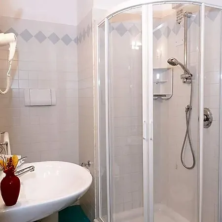 Antica Fenice 3*