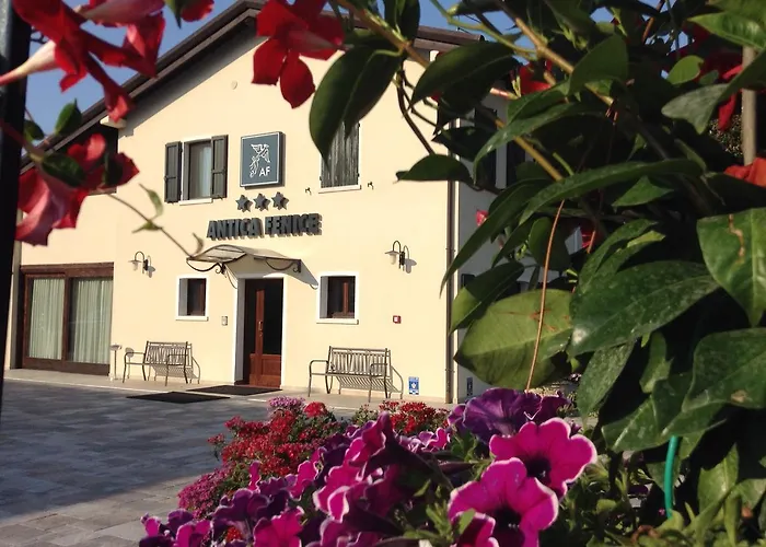 안티카 페니체 3* 캄팔토